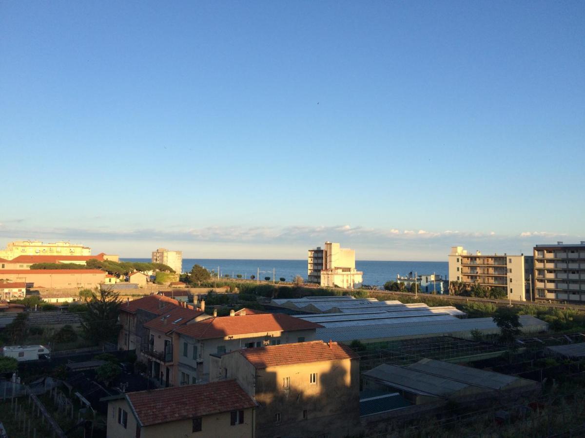 Appartamento - Terrazzo Vivibile Vista Mare, Wi-Fi Gratuito ヴァッレクロージア エクステリア 写真