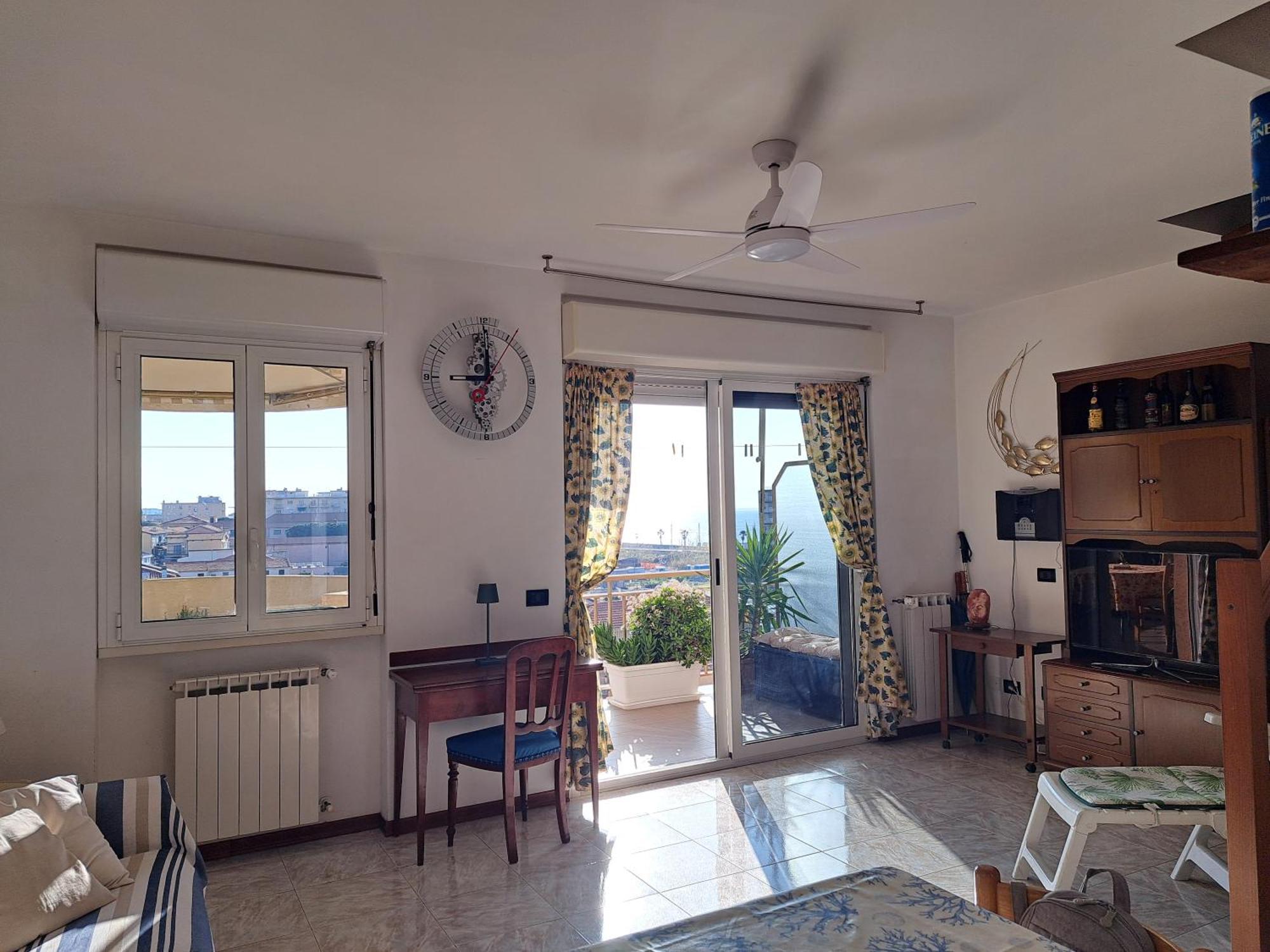 Appartamento - Terrazzo Vivibile Vista Mare, Wi-Fi Gratuito ヴァッレクロージア エクステリア 写真